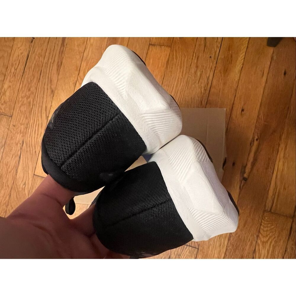 Asics Running Shoes Hyper Speed 4 - image 8